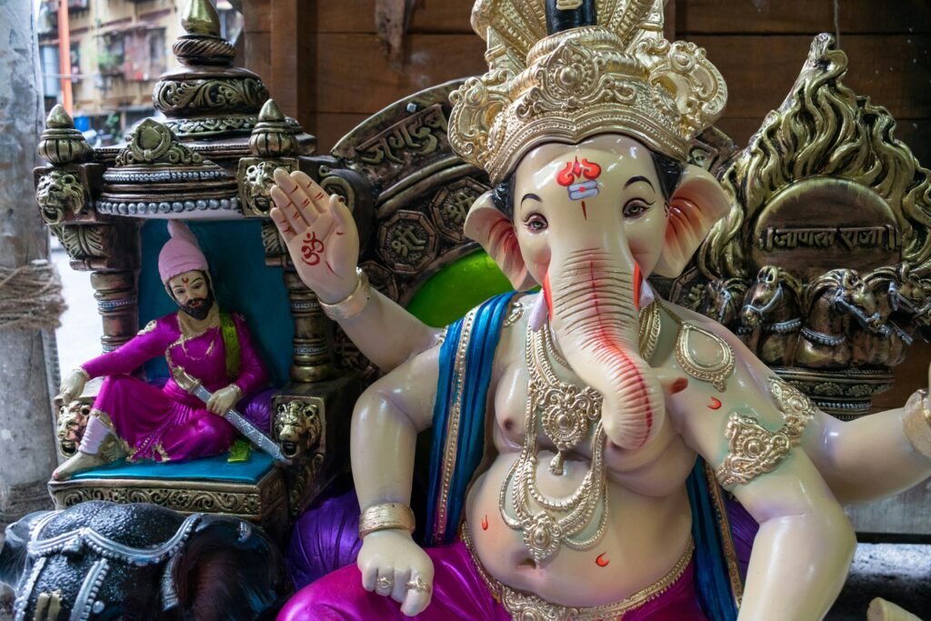 Bhagwan Shiv Ne Ganesh Ka Sir Kyon Kata